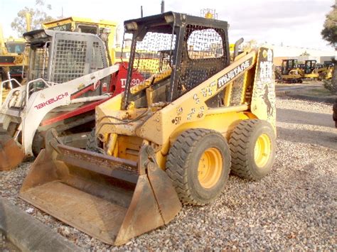 1999 mustang 2070 skid steer|2070 mustang specs.